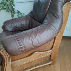 【最終】高級1人掛けアンティクソファー　ウッドレザー本革