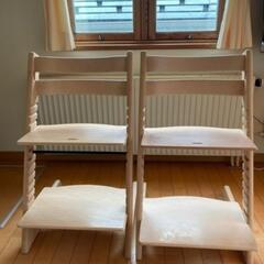 STOKKEのトリップトラップ アイボリー 2脚セット