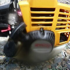 リョービRYOBI 刈り払い機 25cc エンジンメンテ品 [お話中]