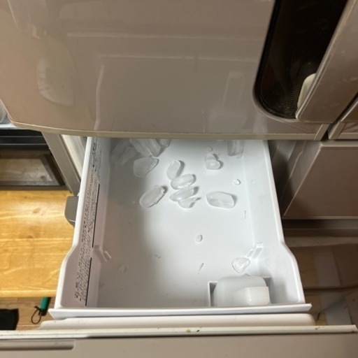 日立冷蔵庫　4段　製氷機能付き　8月19日渡し可能