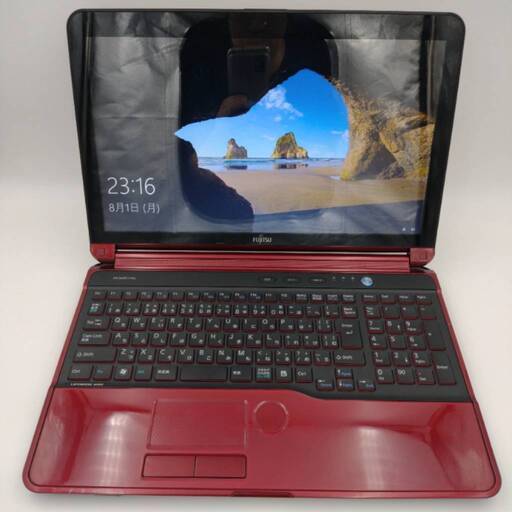 富士通　高性能4コア8スレッド版第2世代Core i7搭載 高速SSD240G メモリ8G ブルーレイ 大画面15.6インチ テンキー webカメラ HDMI USB 3.0 Wifi対応 　＃150EA6D