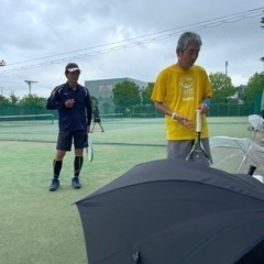 ８月6土曜埼玉坂戸市営コートでテニス