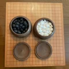 囲碁セット(碁石は那智黒と本はまぐり)