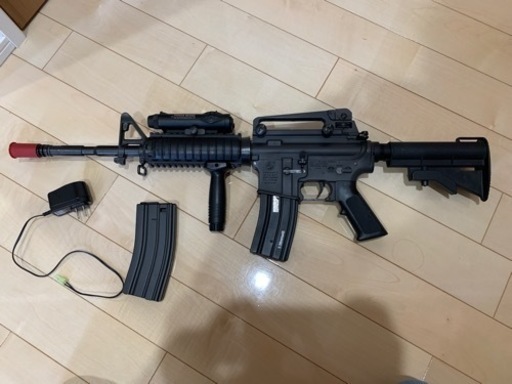 東京マルイ 電動ガン M４A1 R.I.S  SPECIALーOPS 東京マルイ コルト M4A1 リスバージョン 電動ガン アメリカ軍