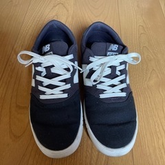 New Balance スニーカー