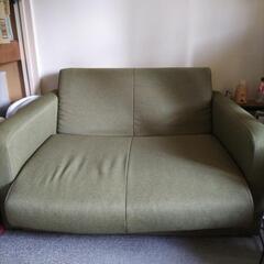 差し上げます。定価20000円くらい ソファーベッド 緑