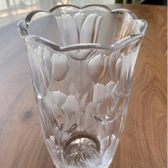 お取引決まりました　ガラス製　花瓶　フラワーベース【無料】