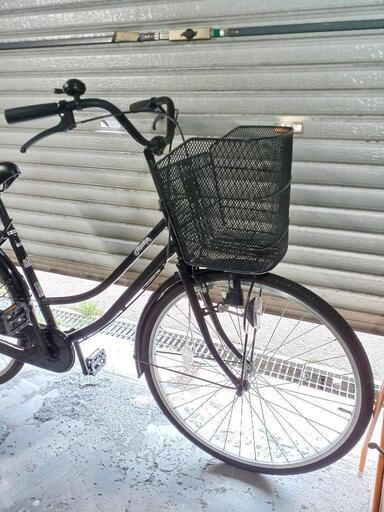 自転車中古　shastar　カゴリアキャリア鍵付き　タイヤ26インチ　カラーブラック 自転車中古 shastar カゴリアキャリア鍵付き タイヤ26インチ カラー