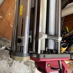 クロス　糊付け機械