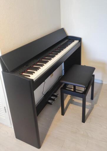 ローランド】F701【電子ピアノ】黒 - 大阪府の家具