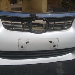 レクサスCT200ｈ　フロントバンパー美品