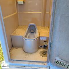 仮設トイレ清掃済み　