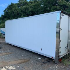 福岡発　4ｔ冷蔵冷凍コンテナ　シャッター扉　横ドア無し　その他多数コンテナ有　お値段交渉有 福岡発 4t冷蔵冷凍コンテナ 横扉無 その他多数コンテナ有 お値段交渉
