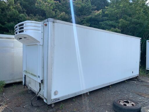 福岡発 4t冷蔵冷凍コンテナ 横扉無 その他多数コンテナ有 お値段交渉有