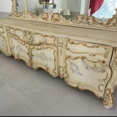 豪華絢爛！特大 約200万円 ロココ様式最高級ミラー付きサイドボード