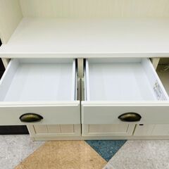 🔶NITORI(ニトリ) ミランダ 3面レンジボード 💙定価￥69,900💙  おしゃれな貝ハンドル フレンチカントリーテイスト🔶