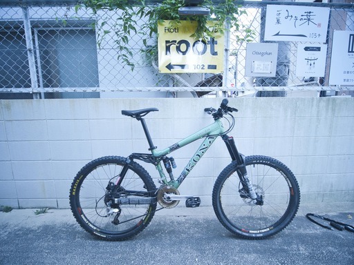 [日本未発売] KONA COIL AIR 26インチ フルサス FOX マルゾッキ 油圧ディスク