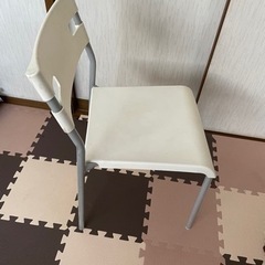 プラスチックパイプ椅子。IKEA製。商品番号00182175/1...