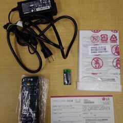  LG Electronics LED プロジェクター PH450UG バッテリー内臓 箱 Minibeam 大画面 家庭用 家電 UST 超短焦点