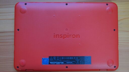 DELL Inspiron 11 3000 SSDモデル