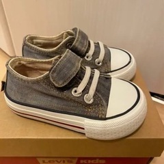 ほぼ未使用　コンバース子供靴　converseの子供靴