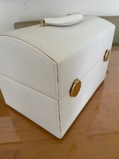たかの友梨　レーザー脱毛　美顔器　フォトフラッシュ（脱毛、美顔レーザー）