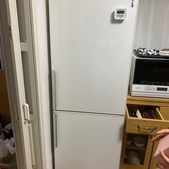 冷蔵庫　AQUA  【取引先決定】