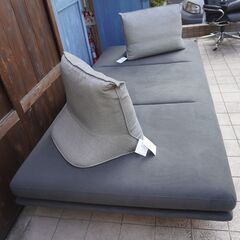 展示品◆フランスの高級ブランドligne roset(リーンロゼ)社のROSETPrado(ロゼプラド) ソファ3P クッションカバー付です。クッションの置き方によって、ソファにもカウチにも♪CG420