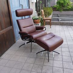 展示品◆北欧ノルウェーのメーカーEKORNES(エコーネス)社の本革トーキョー スター ストレスレスチェア ヘッドレスト付ローバック オットマン付/マルーンです！本格リクライニングチェア♪CG422