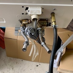 お引取り限定 15年製 NORITZ ノーリツ 石油小形給湯器 壁掛け OQB-G3702WFF ボイラー お引取り限定 15年製 NORITZ ノーリツ 石油小形給湯器 壁掛け OQB-G3702WFF