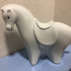 ホワイトホース 馬の置物 昭和レトロ 18.5×25cm ビンテージ 