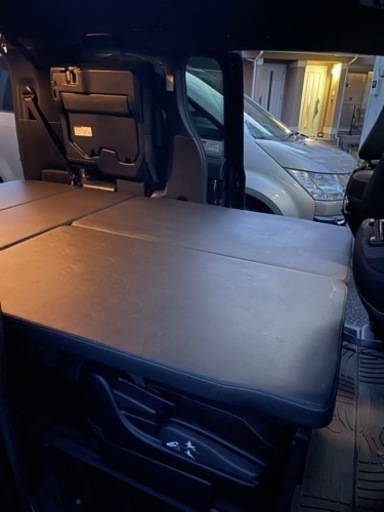 引取限定】ヴォクシー 80系7人乗MGRベッドキット＋趣味職人サンシェード 80