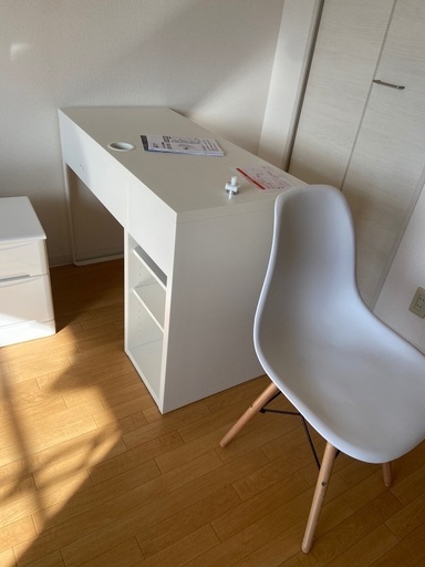 IKEAの机 値下げしました 値下げしました!!【廃盤品】IKEA IKEAの机 値下げしました 値下げしました!!【廃盤品】IKEA