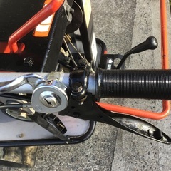 運搬車　クローラー　250kg キャタピラ　共立　