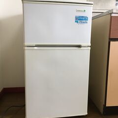 1人暮らし用冷蔵庫　2017年生　90L YRZ-C09B1