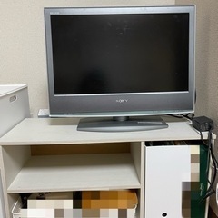 24インチテレビ、テレビ台