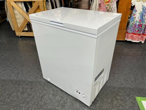 【店頭お渡し】アイリスオーヤマ　142L　上開き冷凍庫　ストッカー　フリーザー　キズあり未使用品の画像