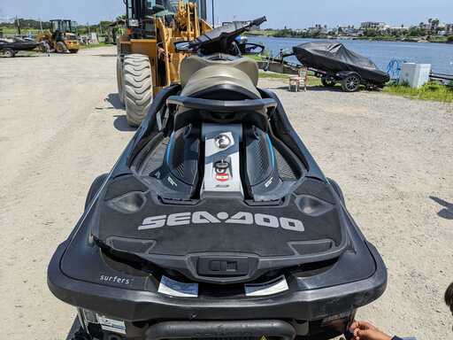 値下げジェットスキートレーラー付き