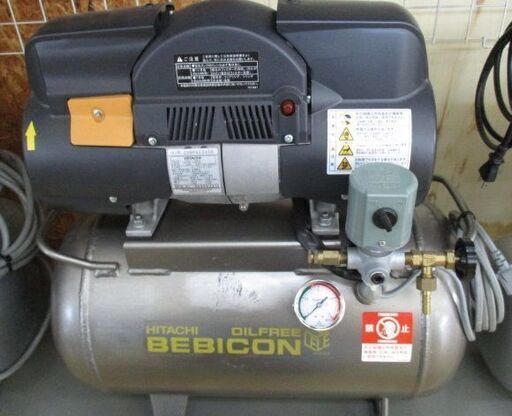 147 オイルフリーコンプレッサー HITACHI 日立 0.75LE-8S 中古品