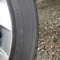 ヨコハマ　ブルーアース4本中古品