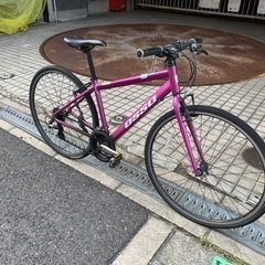 値下げ　💥💥　クロスバイク　OSSO フレーム　アルミ　700cx28 シマノ3x8変速　紫