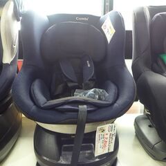 コンビ チャイルドシート ネセルターンリミテッドISOFIX 【...