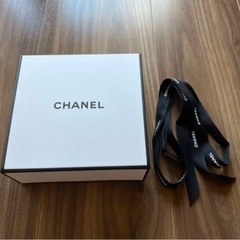 CHANEL 化粧箱　シャネル　コスメ　空箱