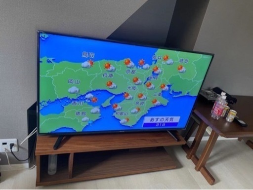 ハイセンス　55型　TVとTV台