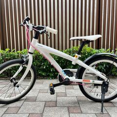 ブリヂストン レベナ 子供用 自転車 18サイズ（ホワイト×ブレ...