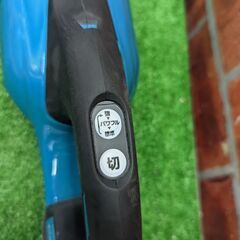 マキタ CL281FD 充電式クリーナ【野田愛宕店】【店頭取引限定】【中古