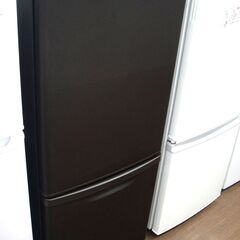 93 Panasonic パナソニック 138L 冷蔵庫 2019年製 NR-B14CW-T 143