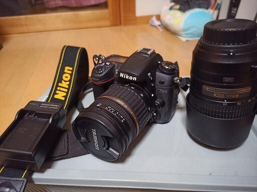 Nikon　D7000　レンズ2本付き