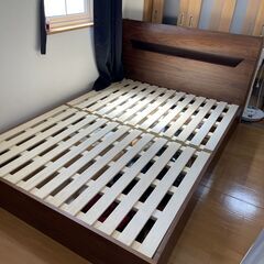 ダブルベッド - double bed 