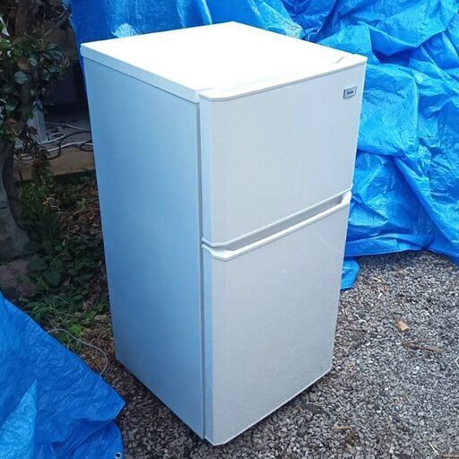 ★美品！お届け可！★ ハイアール 106L 冷凍 冷蔵庫 JR-N106H 2015年製